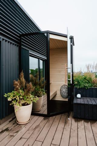 Haljas Hele Glass Mini Up to 3 Person, Outdoor Sauna House